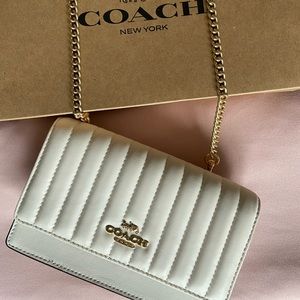 FREE SAME DAY SHIPPING Coach bag white linear quilted gold chain crossbody purse